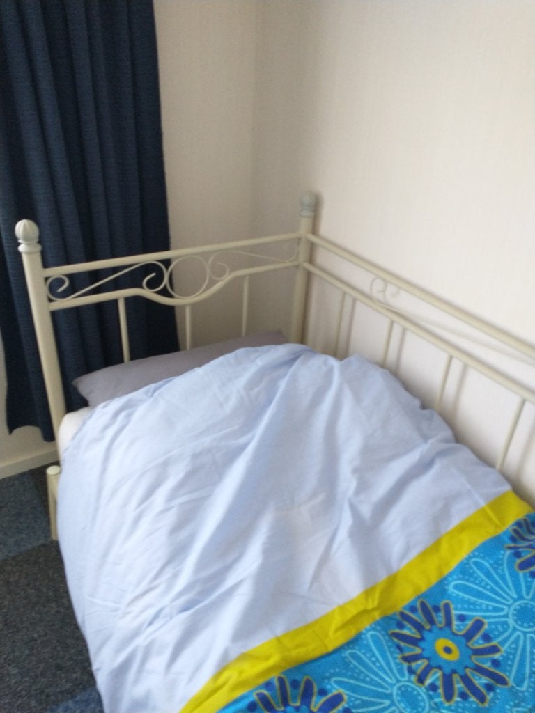 1 persoons bed v tiener, Huis en Inrichting, Slaapkamer | Bedden, Ophalen, Gebruikt, Eenpersoons, Wit