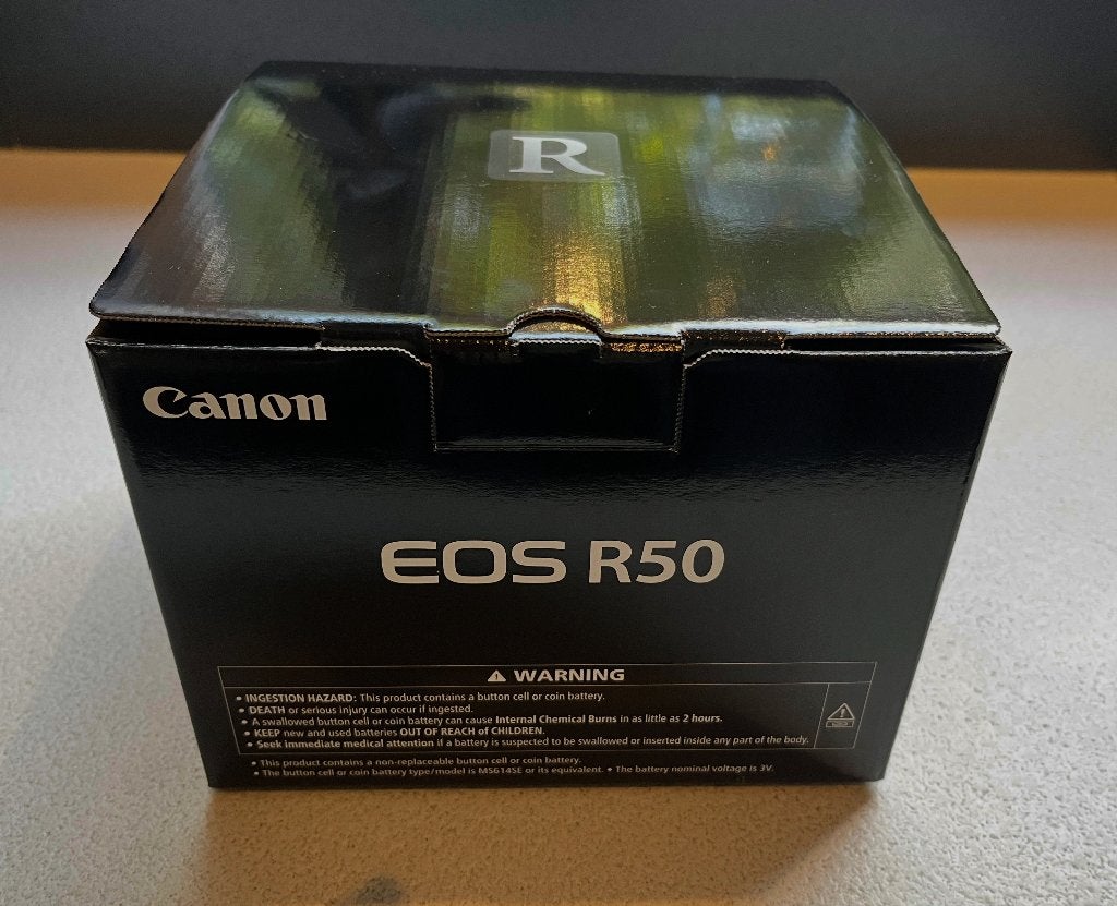 Foto 3 van Canon EOS R50 Systeemcamera body - Nieuw in doos