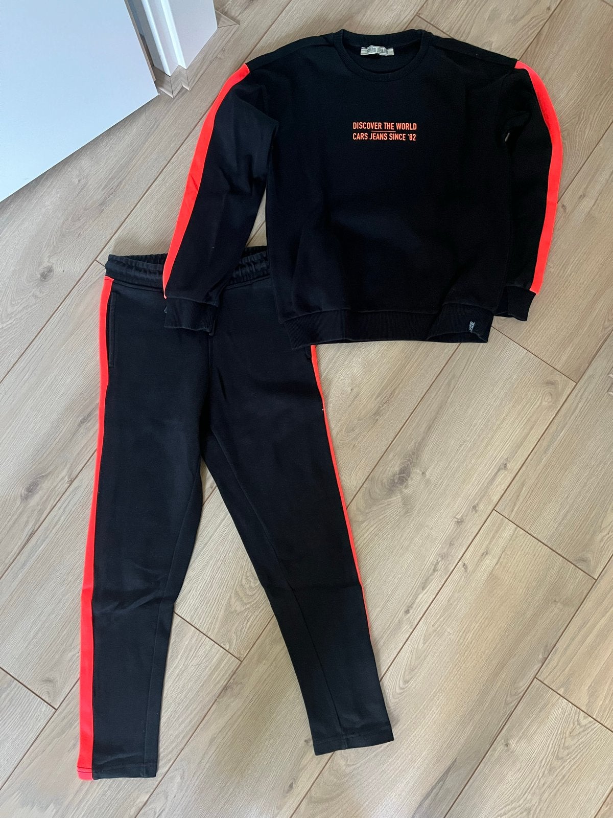 Cars Jeans trainingspak, sweater maat 14, broek maat 12, Ophalen of Verzenden, Zo goed als nieuw, Meisje