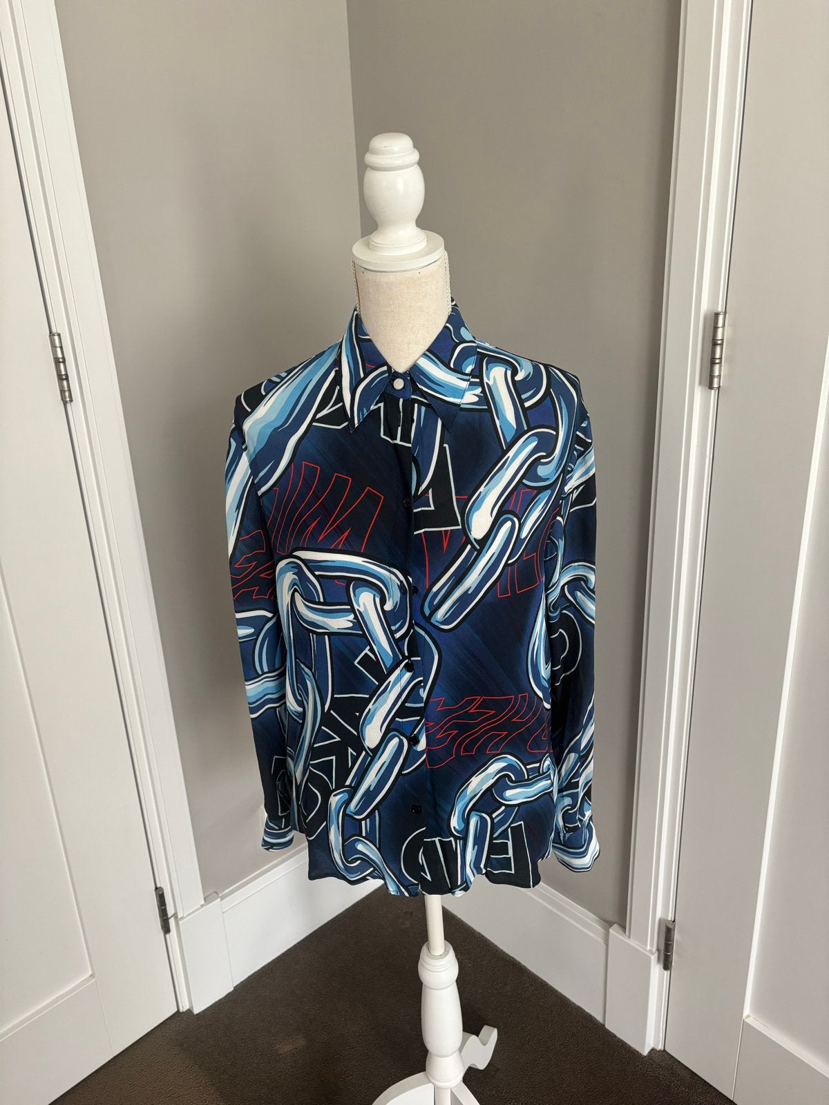 Pinko Blouse met kettingprint - Maat 36, Ophalen of Verzenden, Zo goed als nieuw, Maat 36 (S), Blauw