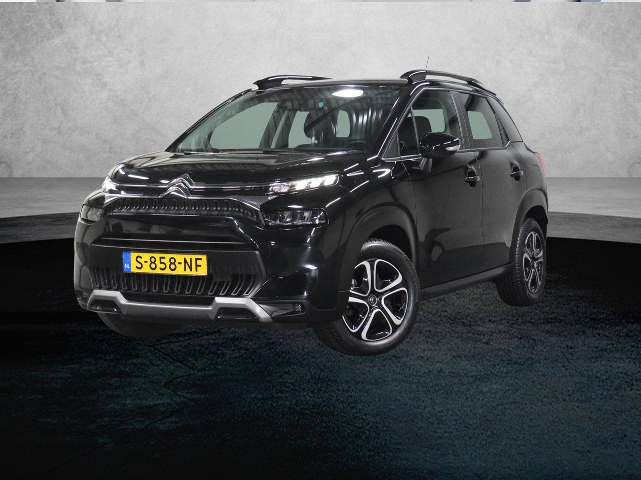 Citroën C3 Aircross 1.2 110PK Feel | 1ste eigenaar | AppleC, Gebruikt, LED verlichting, 1199 cc, Bedrijf