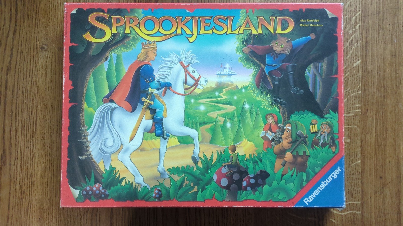 Sprookjesland bordspel Ravensburger, Hobby en Vrije tijd, Gezelschapsspellen | Bordspellen, Drie of vier spelers, Ophalen of Verzenden
