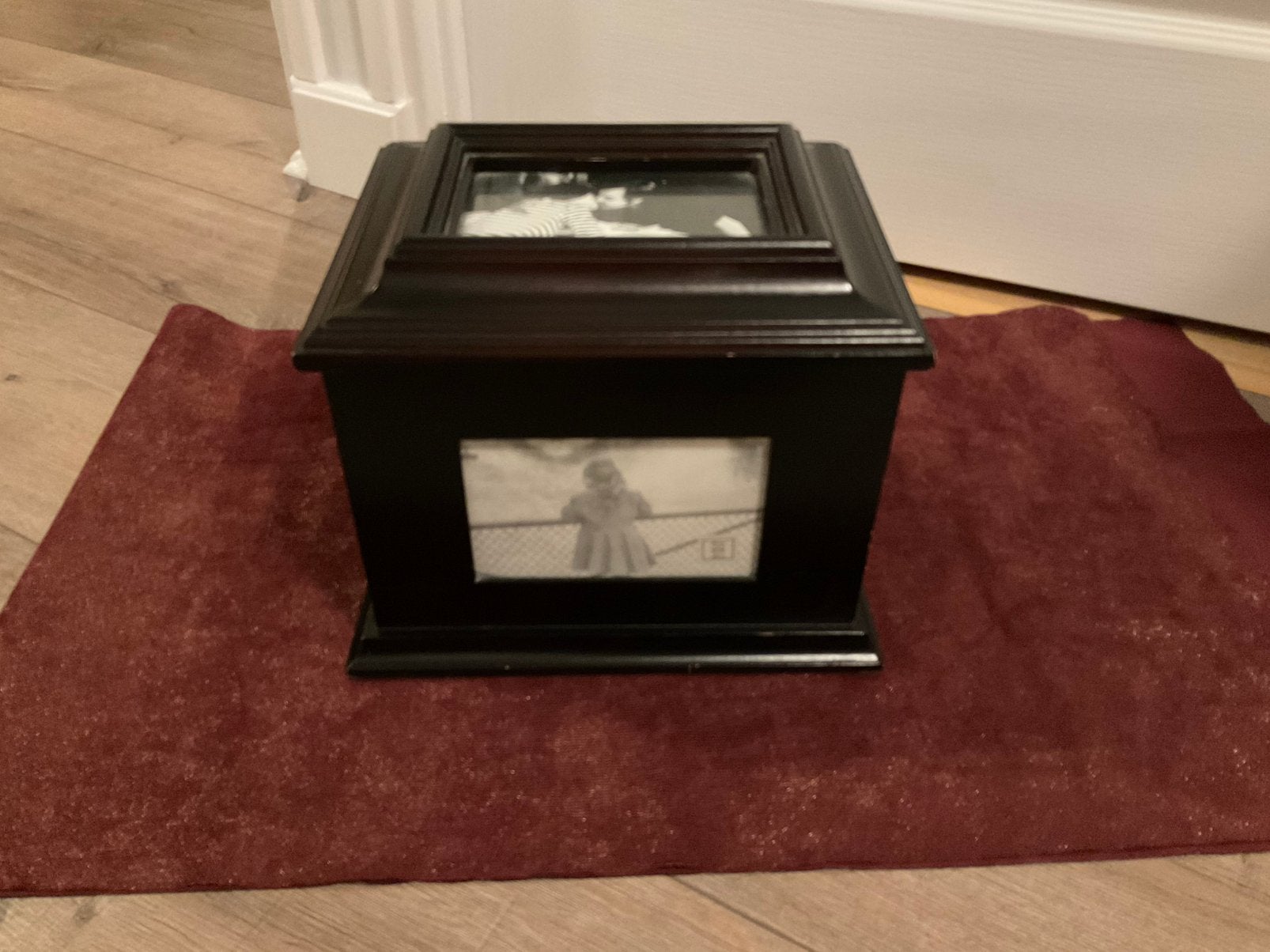Houten fotobox met hangmapjes, Bewaarbox, Overige merken, Zo goed als nieuw, Bruin