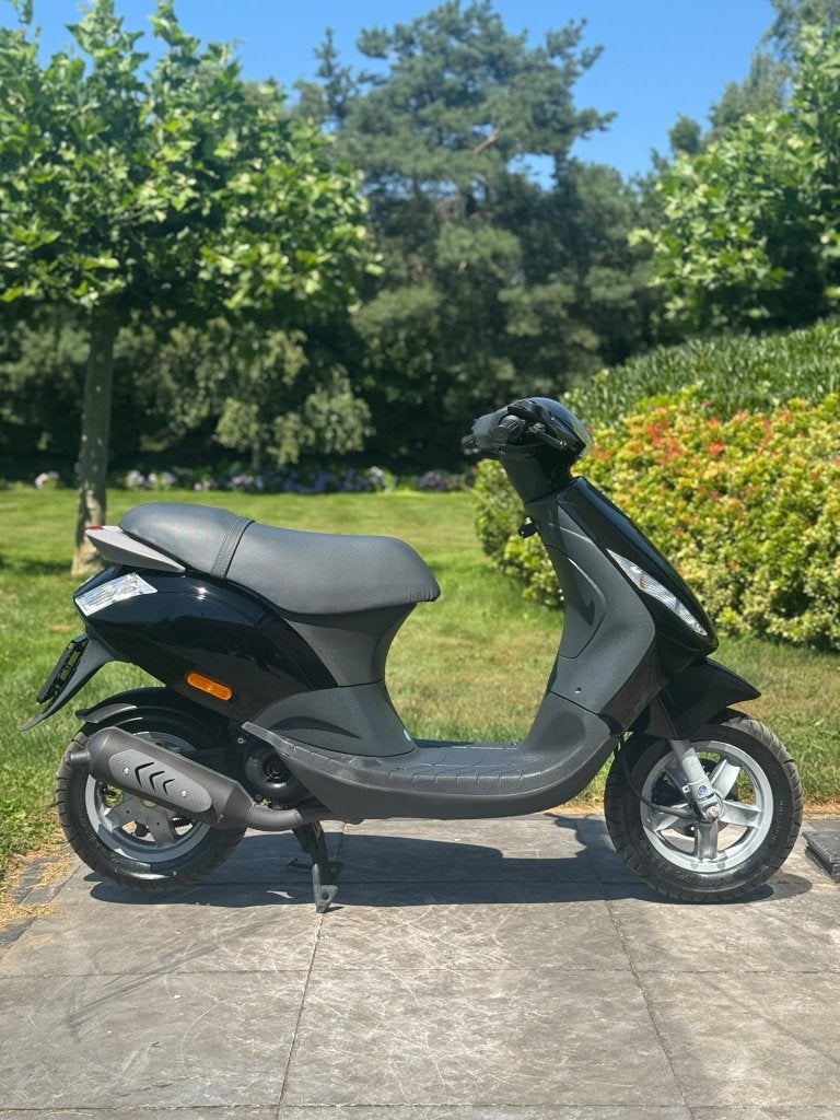 ⭐️Piaggio zip 2 takt 50cc Brom ZO GOED ALS NIEUW 2000 Km⭐️, Niet ingevuld, Niet ingevuld, Niet ingevuld