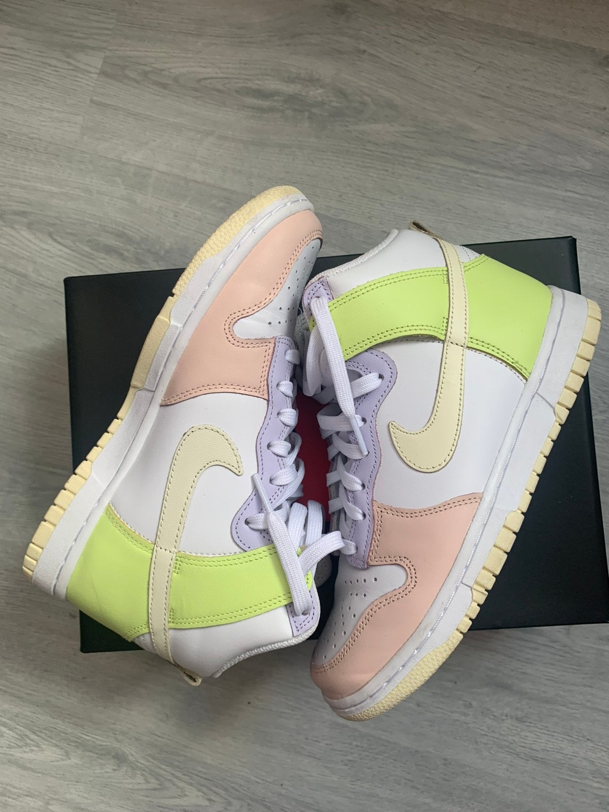 Leuke Nike schoenen maat 37,5, Ophalen, Zo goed als nieuw, Sneakers of Gympen