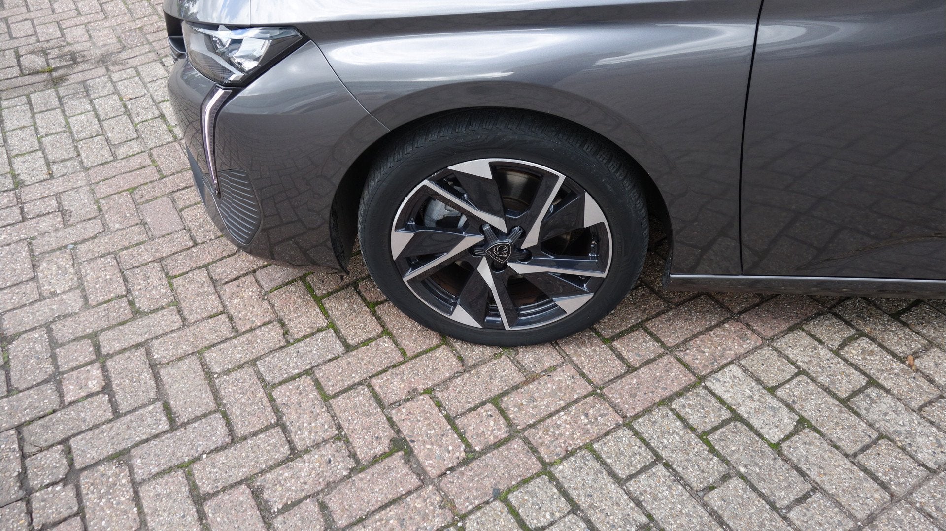 Peugeot 308 SW 1.2 PureTech Allure Pack Business (bj 2022), Auto's, Voorwielaandrijving, 1199 cc, Origineel Nederlands, Handgeschakeld