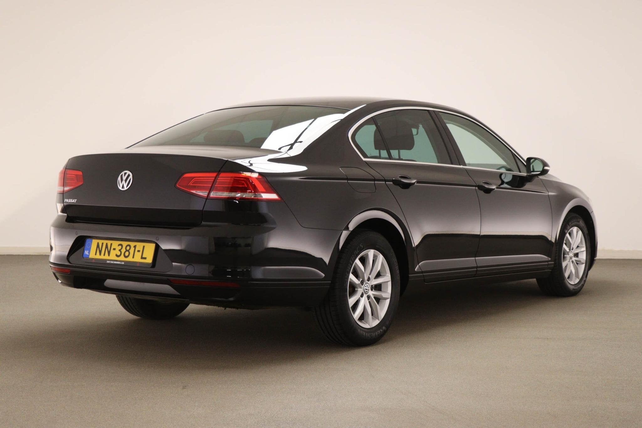 Volkswagen Passat 1.4 TSI ACT Comfortline | CLIMA | STOELVER, Stof, Gebruikt, 4 cilinders, Zwart