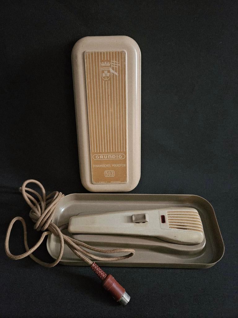 Vintage Grundig 503 dynamische microfoon, Ophalen of Verzenden, Gebruikt, Overige typen