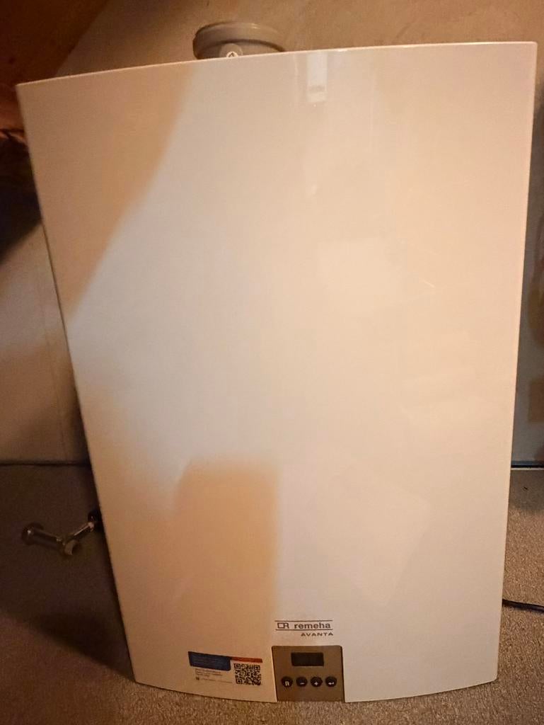 Remeha 35 Ace CV installatie incl thermostaat, Aardgas, Geiser, Ophalen of Verzenden, Minder dan 20 liter