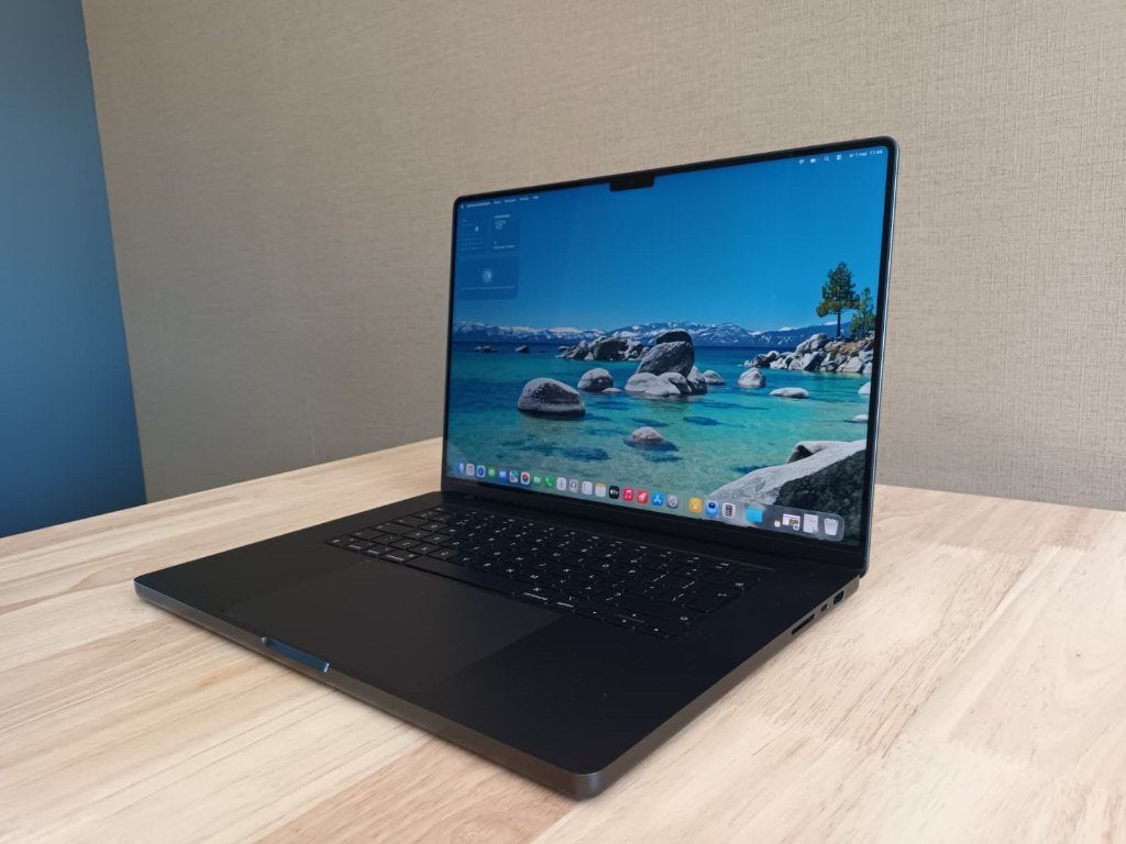 MacBook Pro 16-inch– 18GB RAM – 512GB SSD, Qwerty, 512 GB, Zo goed als nieuw, 16 inch