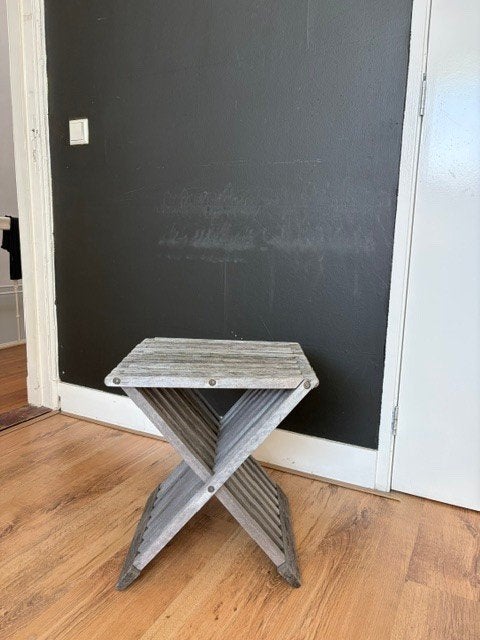 teak tafeltje, Minder dan 55 cm, Gebruikt, Vierkant, Hout
