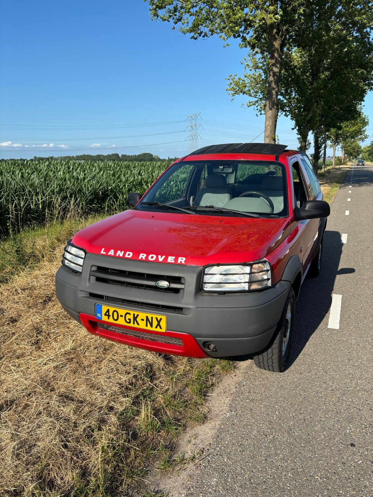 Freelander 1.8 PRIJS ONDERHANDELBAAR RUTLAND RED, Auto's, Land Rover, Stof, 4 cilinders, 2000 kg, 1796 cc