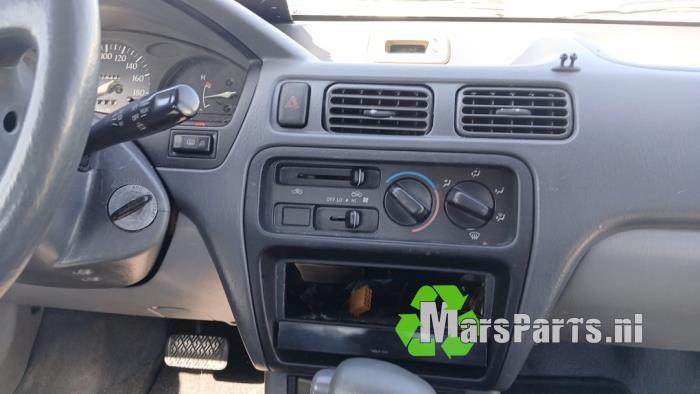 Kachel Bedieningspaneel van een Toyota Starlet, Auto-onderdelen, Dashboard en Schakelaars, Gebruikt, -, -, Ophalen of Verzenden