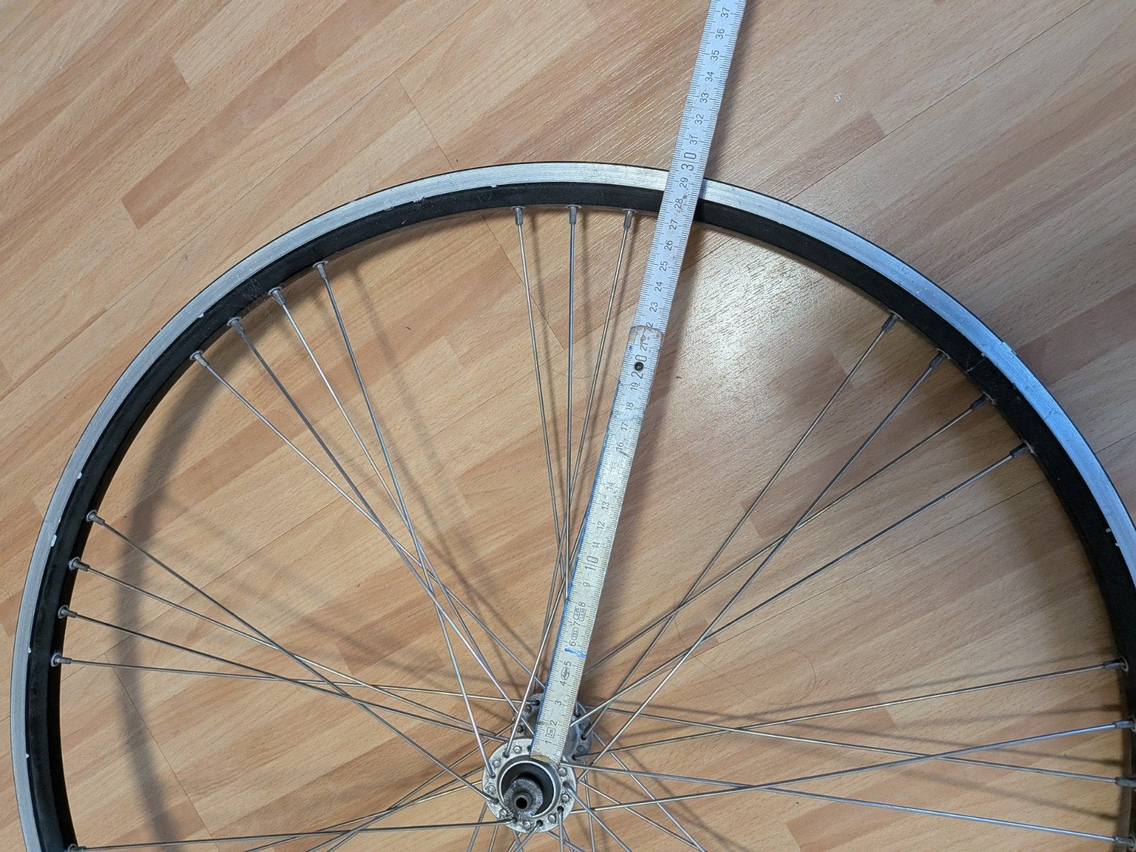 Batavus Shimano Wiel, Fietsen en Brommers, Fietsonderdelen, Wiel, Gebruikt, Tijdrit-/triatlonfiets, Overige materialen