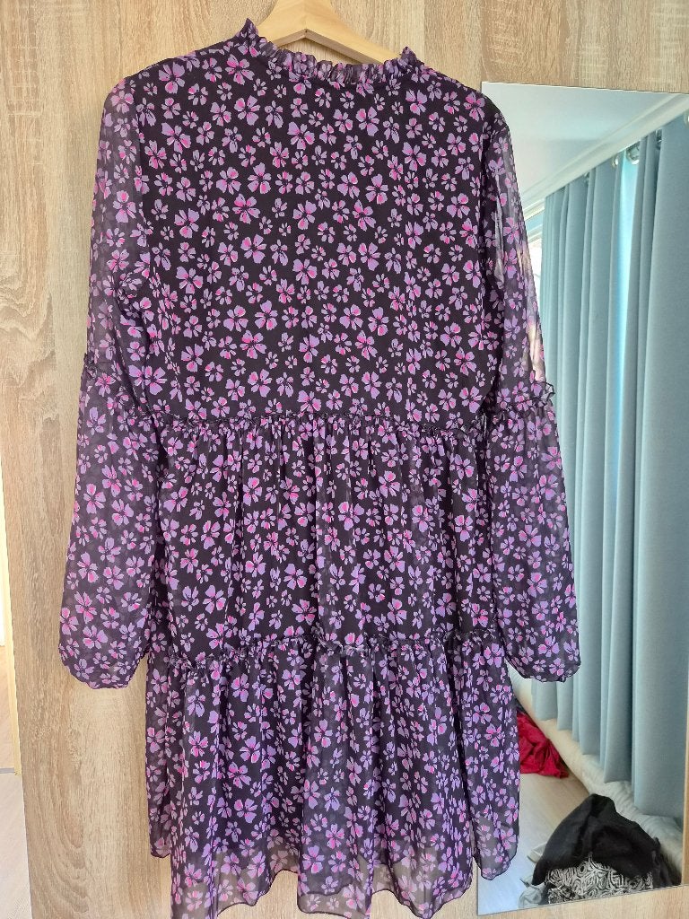 Zwart jurkje met paarse bloemenprint, Zwart, Maat 46/48 (XL) of groter, Nieuw, Ophalen of Verzenden