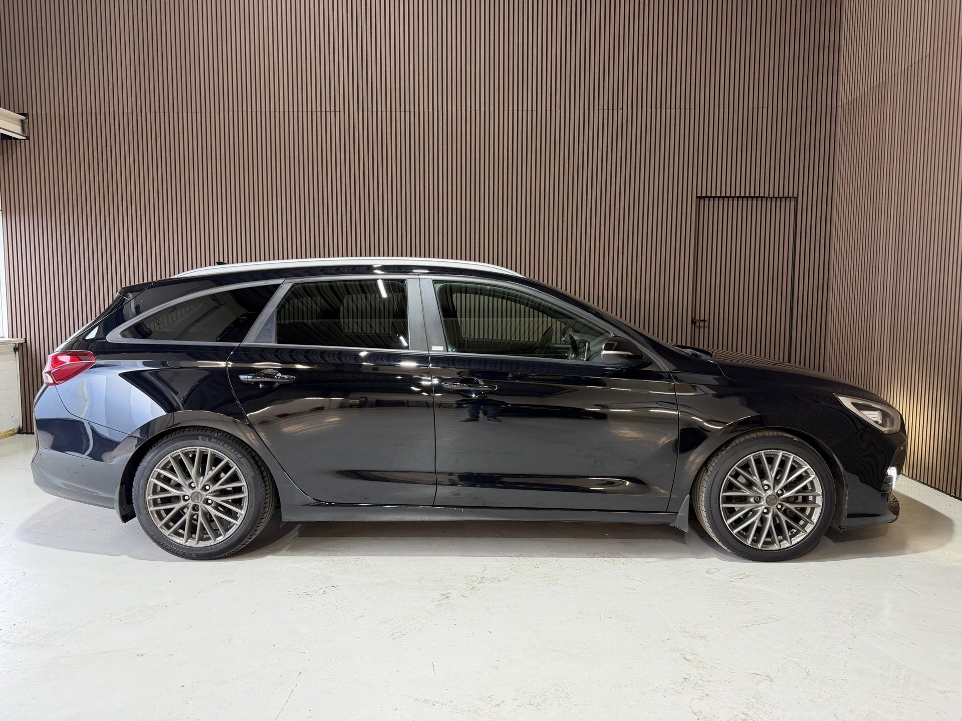 Hyundai I30 Wagon Automaat/vol optie 1.4 T-GDI Premium, Auto's, Hyundai, Euro 6, 4 cilinders, Zwart, I30