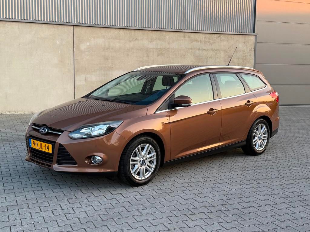 Ford Focus Wagon 1.0 EcoBoost Titanium APK 04-05-2027+NAVIGA, Euro 5, Gebruikt, Zwart, Start-stop-systeem
