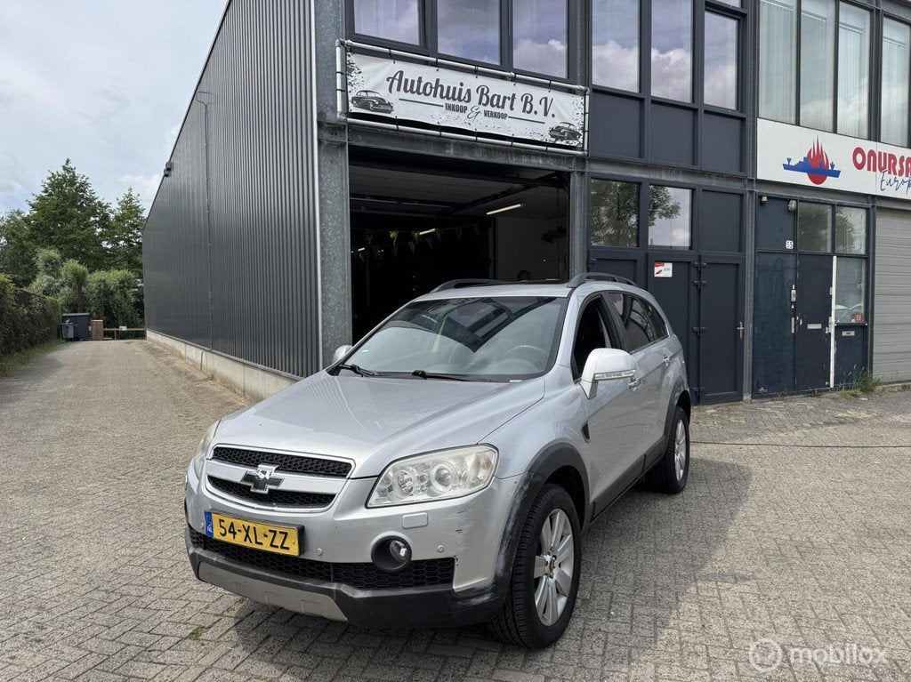 Chevrolet Captiva 3.2i Executive Automaat! APK! NAP Logisch!, Auto's, Chevrolet, 1780 kg, 3195 cc, 2000 kg, 7 stoelen