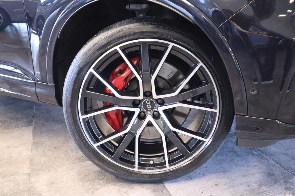 Audi Q7 4.0 TFSI SQ7 quattro ACC B&O Trekhaak 507PK Luchtver, Auto's, Audi, Automaat, 2175 kg, Gebruikt, Adaptive Cruise Control