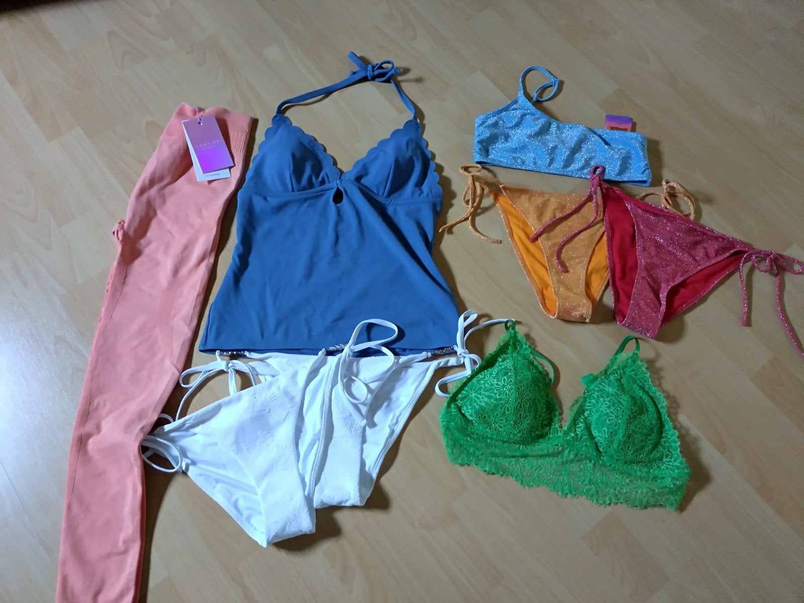 Blauwe tankini maat 38 van Hunkemöller, nieuw., Kleding | Dames, Ophalen of Verzenden, Nieuw, Blauw, Overige typen