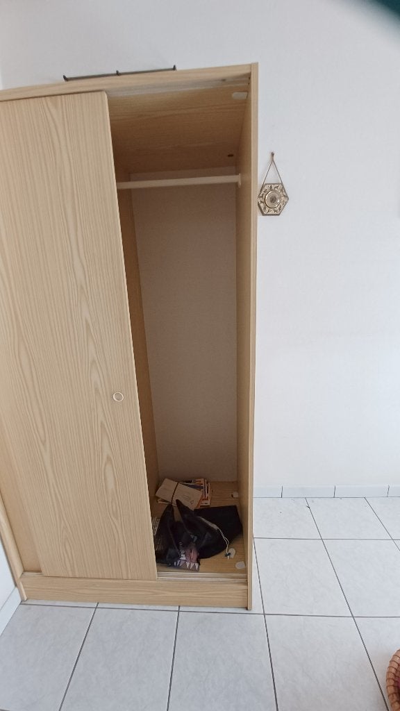 kledingkast met schuifdeuren, 100 tot 150 cm, Met plank(en), Ophalen of Verzenden, Zo goed als nieuw