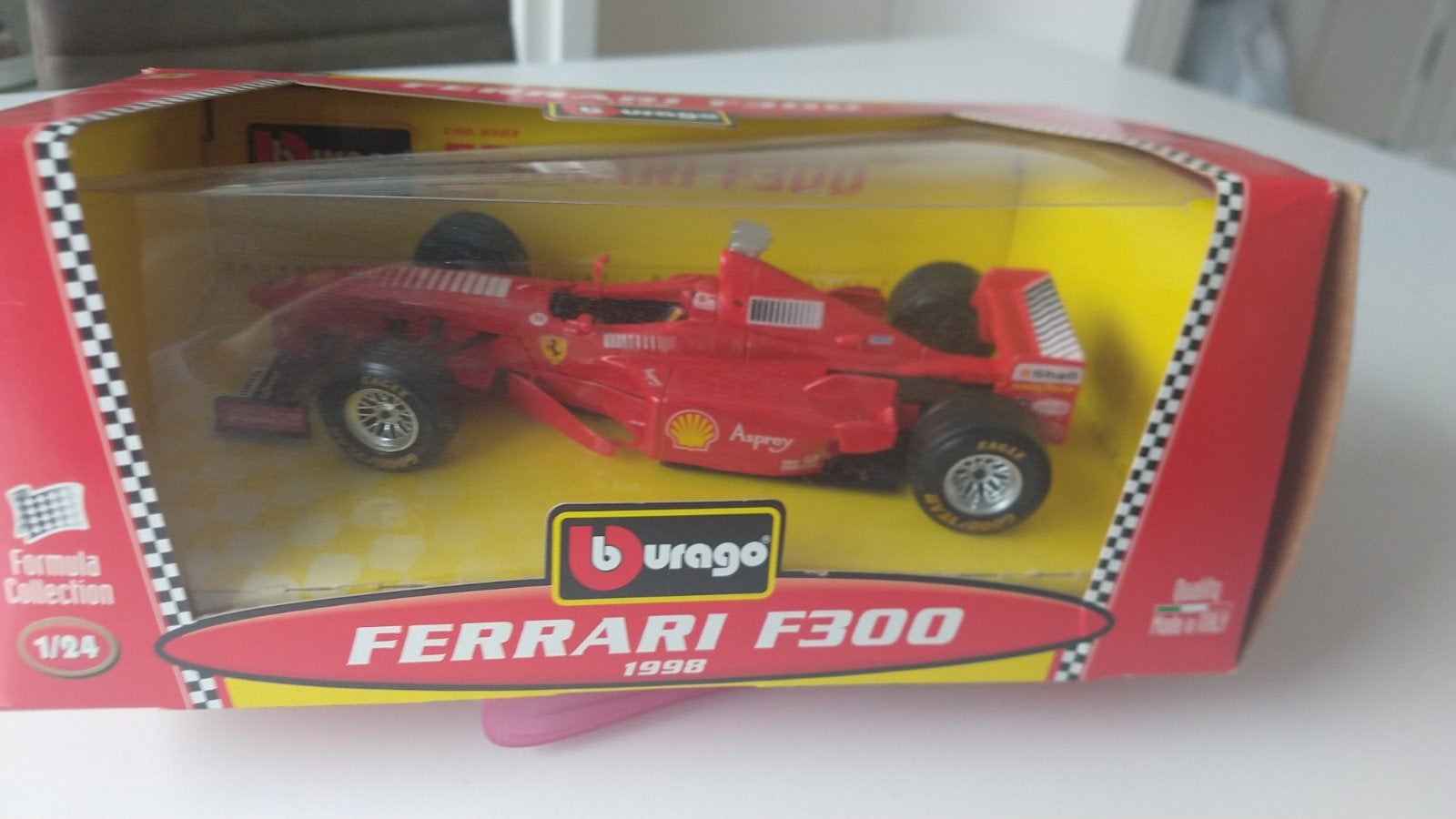 FERRARI F300 Burago 1/24, Ophalen of Verzenden, Nieuw, Auto, Bburago