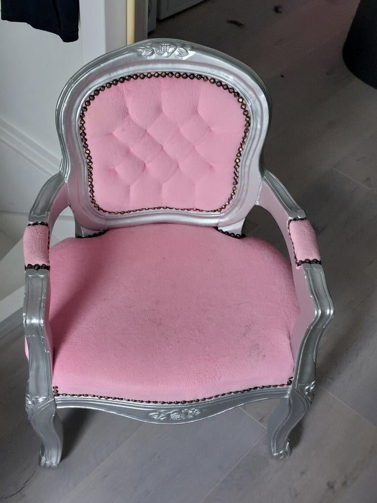 Mooi roze prinsessen stoel, Kinderen en Baby's, Kinderkamer | Tafels en Stoelen, Ophalen of Verzenden, Zo goed als nieuw, Stoel(en)