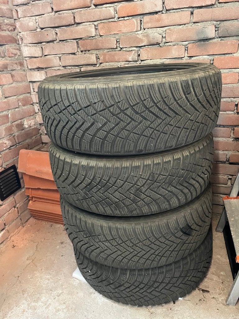 4 X Hankook 215/55R17 winterbanden, Ophalen, Gebruikt