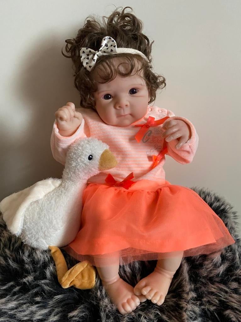 Schattig reborn baby meisje ️, Verzamelen, Ophalen of Verzenden, Zo goed als nieuw, Babypop, Levensecht of Reborn