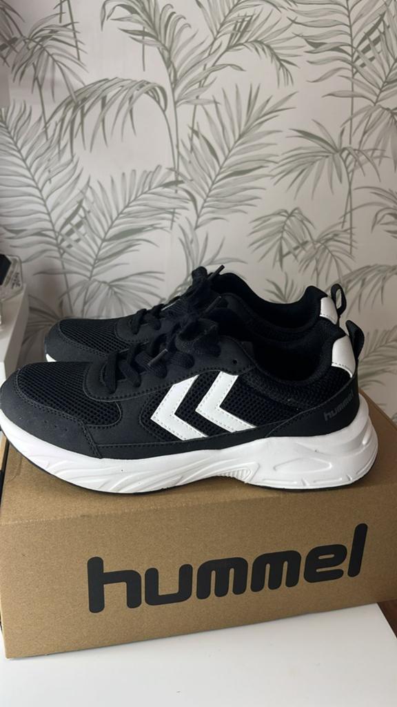 Nieuwe sneakers maat 40, Ophalen of Verzenden, Nieuw, Sneakers of Gympen