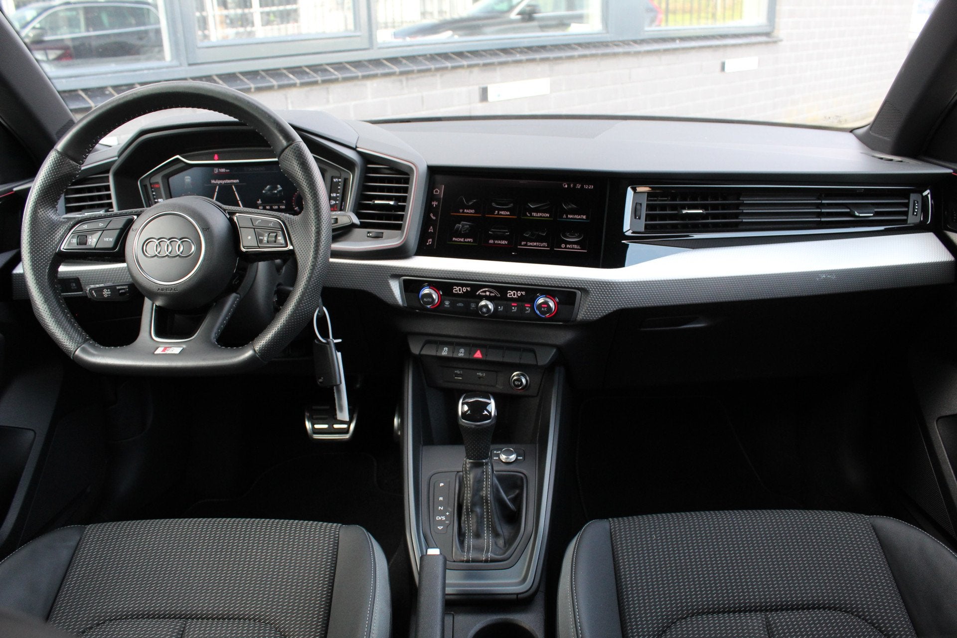 Audi A1 Sportback 30 TFSI S Line Edition One / LED / Carplay, Auto's, Met garantie (alle), Origineel Nederlands, Bedrijf, 1100 kg