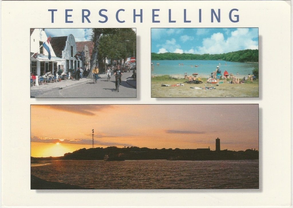 TERSCHELLING Centrum Avond Strand, Verzamelen, Ansichtkaarten | Nederland, Verzenden, 1980 tot heden, Gelopen, Waddeneilanden