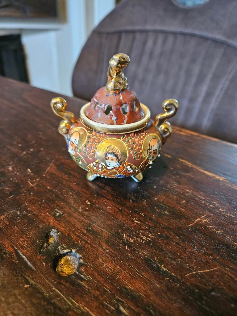 Antieke Japanse Satsuma wierookbrander met deksel, Ophalen of Verzenden