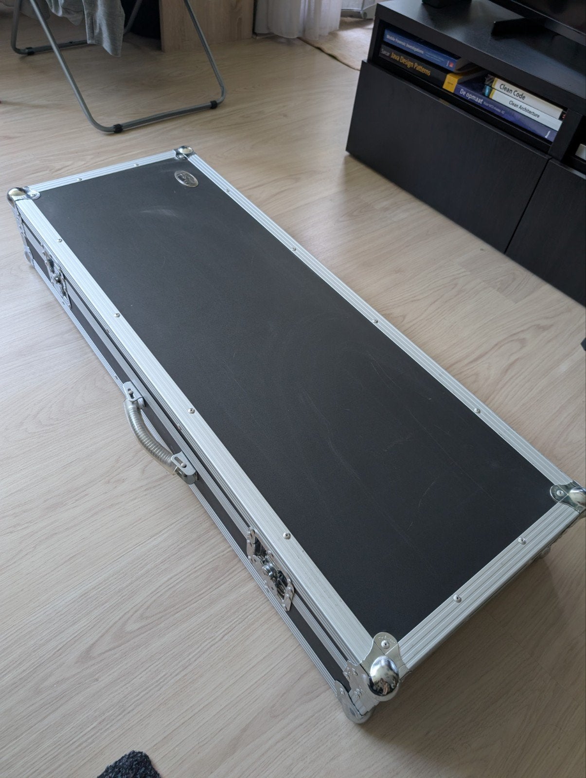 Wood flight case for electric guitar, Muziek en Instrumenten, Behuizingen en Koffers, Ophalen, Zo goed als nieuw, Elektrische gitaar