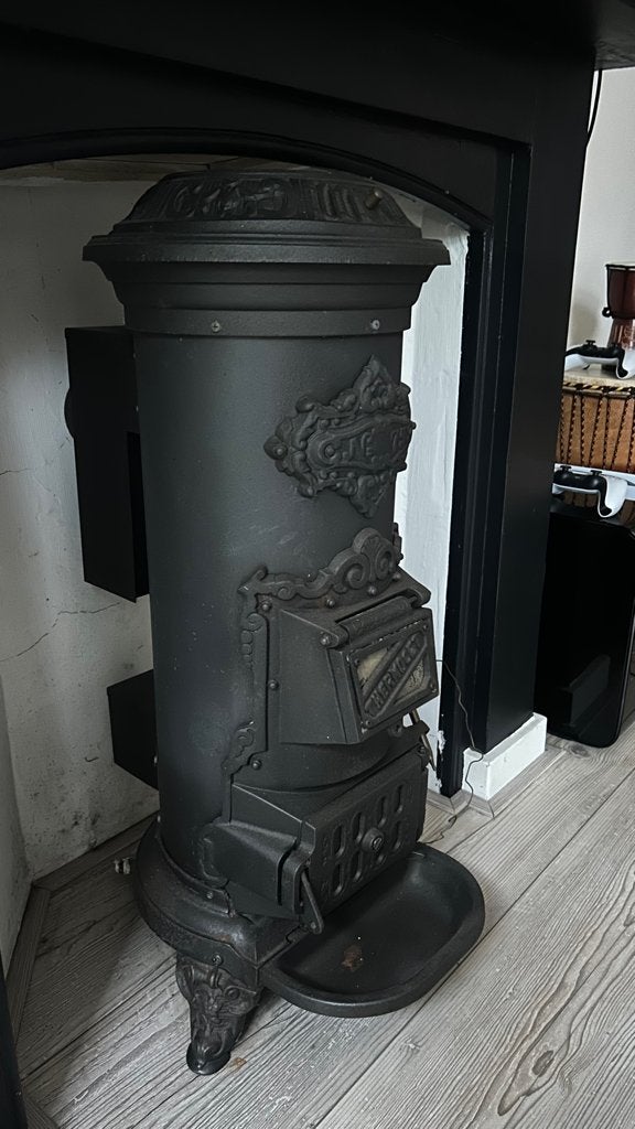 Antieke gietijzeren Thermo hout-/kolenkachel, Ophalen, Gebruikt, Overige soorten, Elektrisch