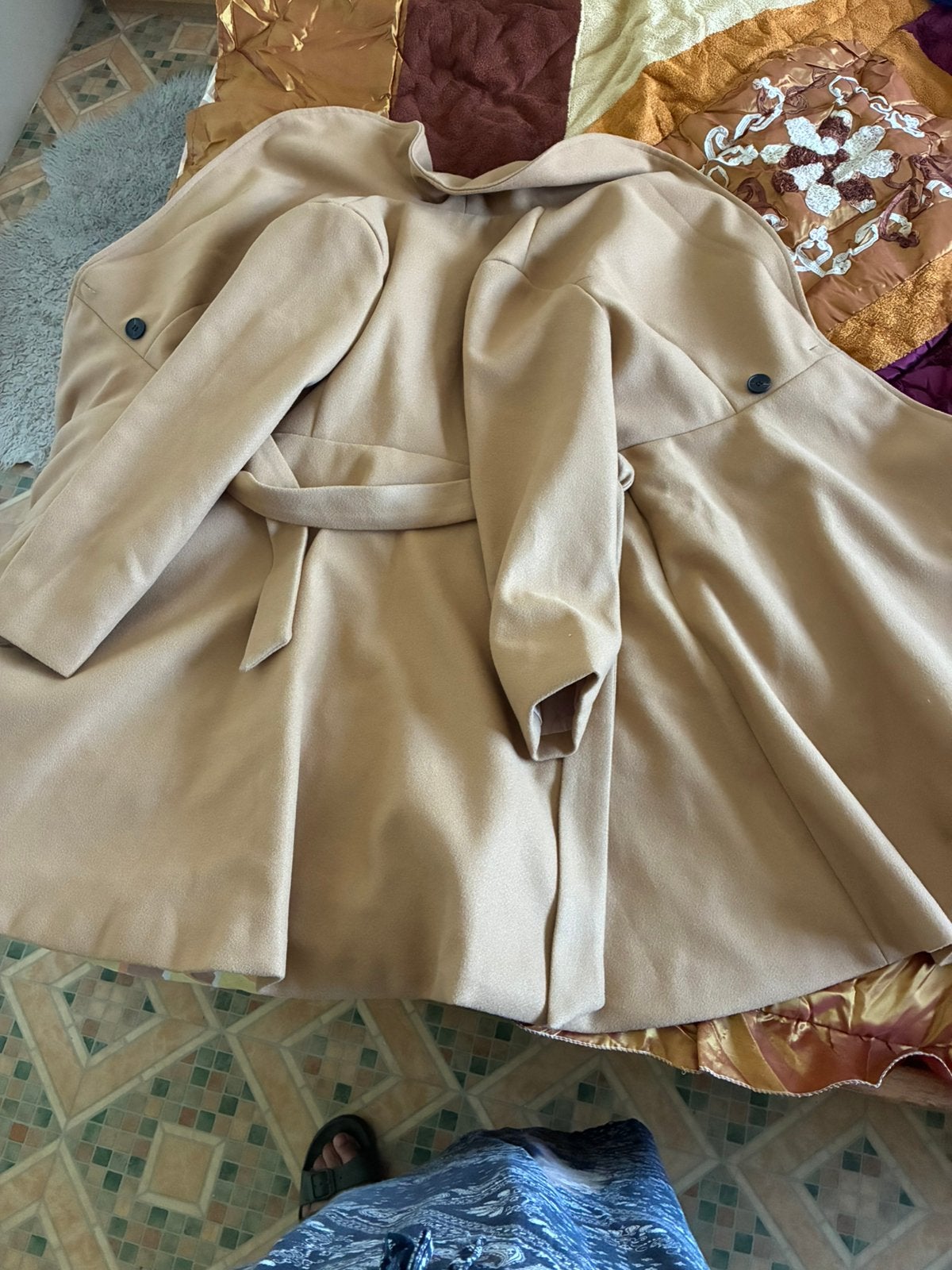 Damesjas, Antiek en Kunst, Antiek | Kleding en Accessoires, Ophalen of Verzenden, Dames