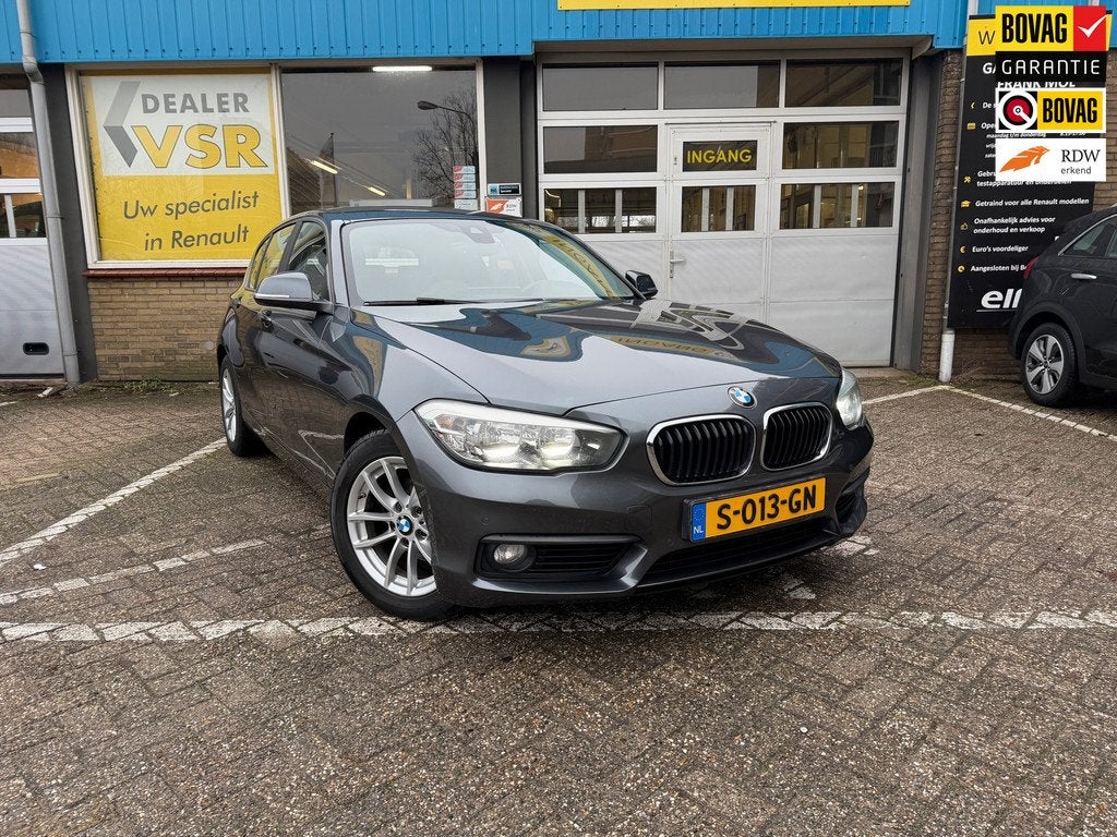 BMW 1-serie 116i Corporate Lease High Executive|, Auto's, BMW, 1-Serie, Achterwielaandrijving, Euro 6, Automatische klimaatregeling