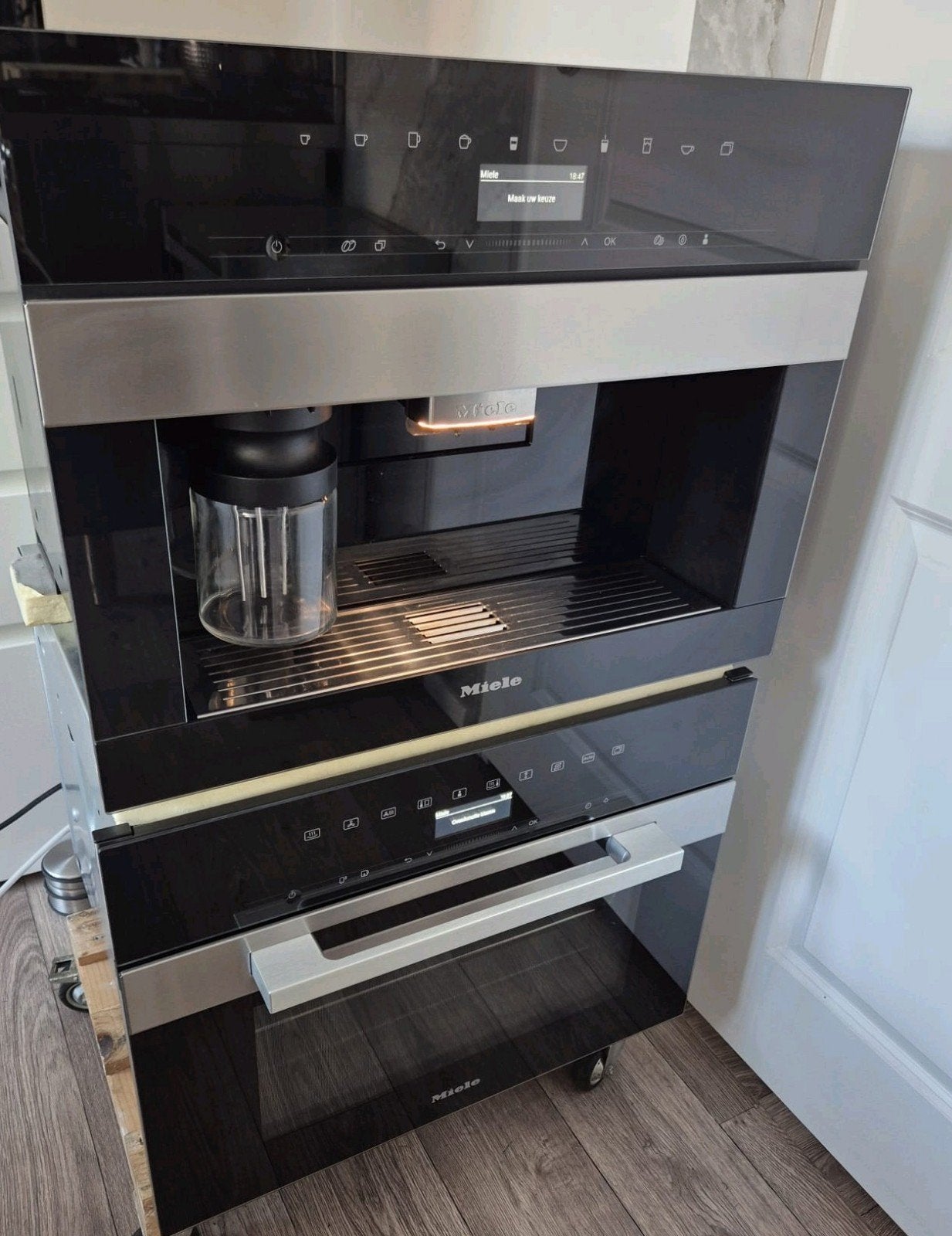 Nieuwste model Miele 7445 combi stoombak oven+ koffiemachine, Ophalen, 45 tot 50 cm, Hete lucht, Inbouw