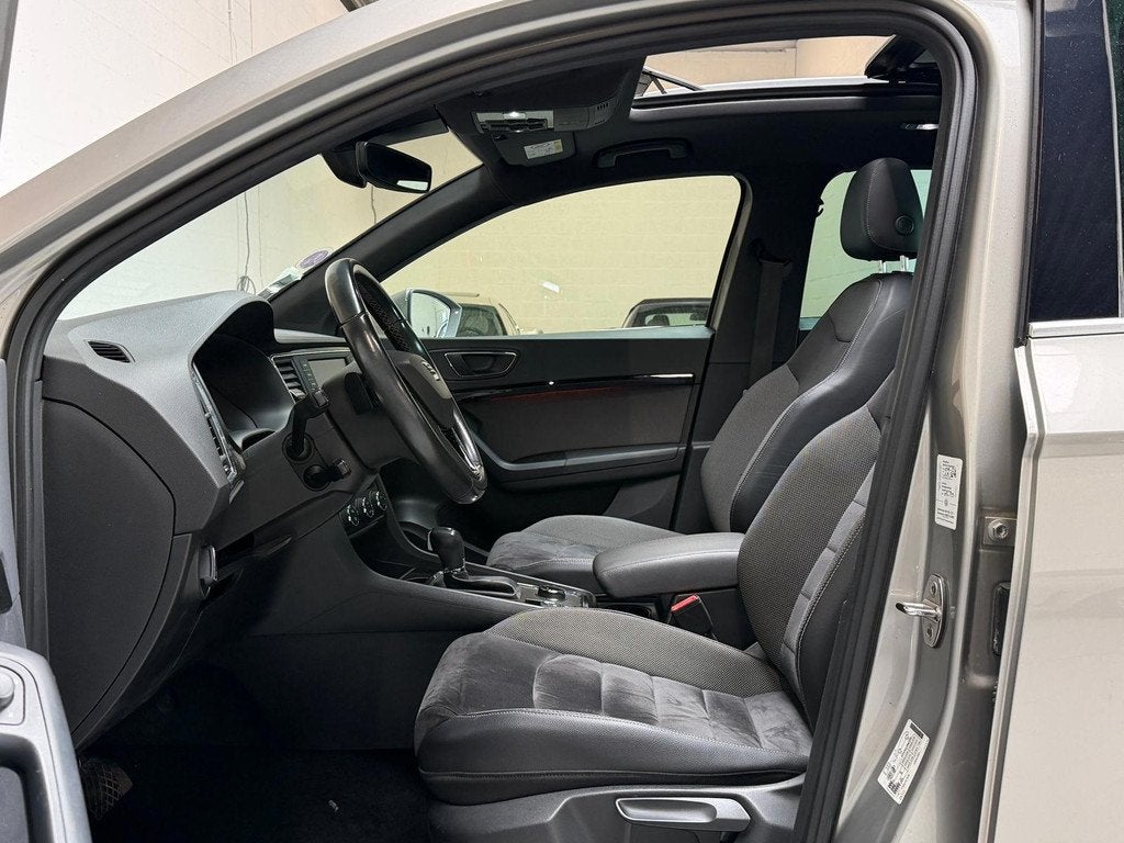 Seat Ateca 1.4 EcoTSI Xcellence - PANORAMADAK - TREKHAAK - 3, Gebruikt, 150 pk, Origineel Nederlands, SUV of Terreinwagen