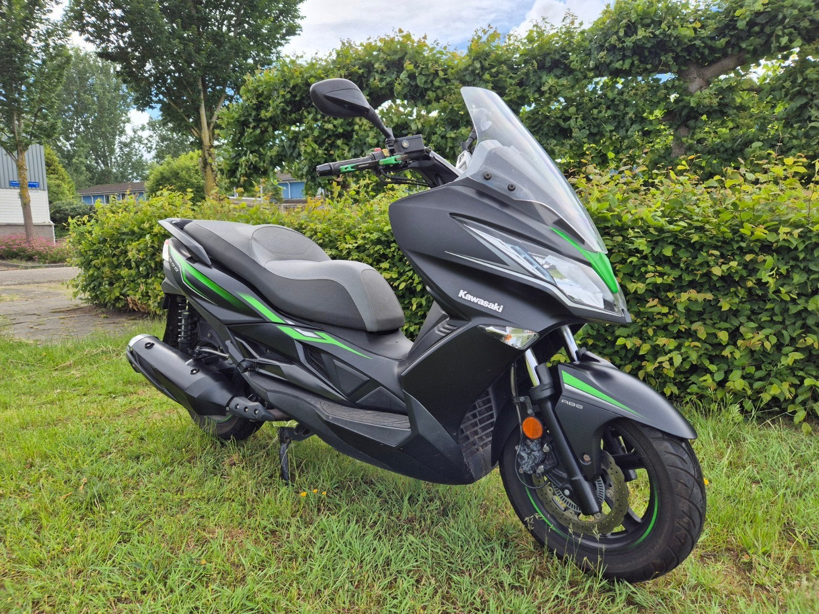 Kawaski J300 special editie groen 2019, Motoren, Particulier, Scooter