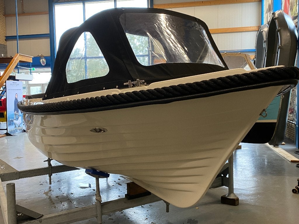 Oud Huijzer 575 Luxury Sloep – Luxe, Compleet en Vaarklaar!, Watersport en Boten, Sloepen, Ophalen, Zo goed als nieuw, Oud Huijzer