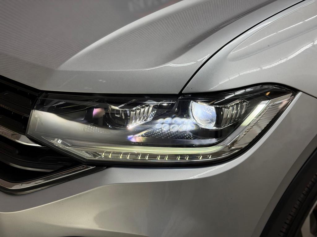 Volkswagen T-Cross 1.0 TSI Life 2022 DSG LED VIRTUAL CRUISE, T-Cross, Gebruikt, Leder en Stof, Bedrijf