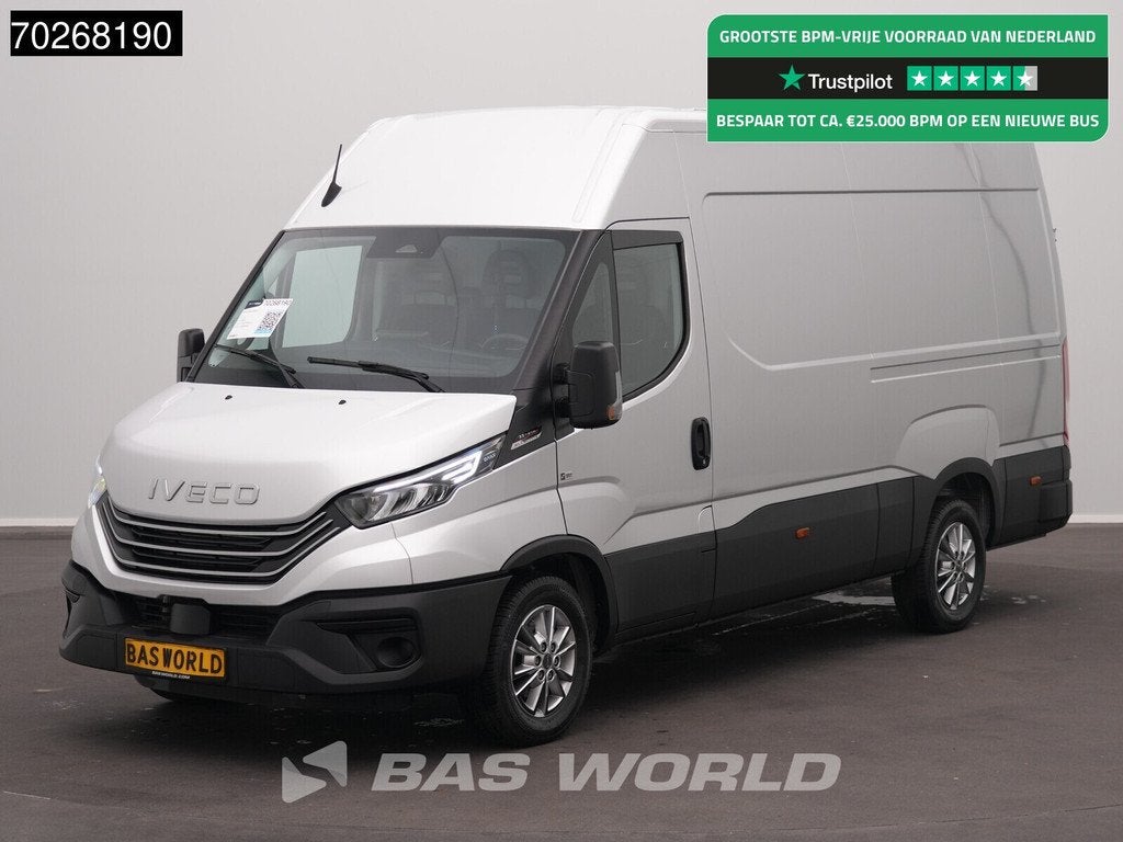 Iveco Daily 35S21 BPM VRIJ! 3.0L Automaat L2H2 210PK 2025-Mo, Auto's, Automaat, Stof, Multifunctioneel stuurwiel, Euro 6