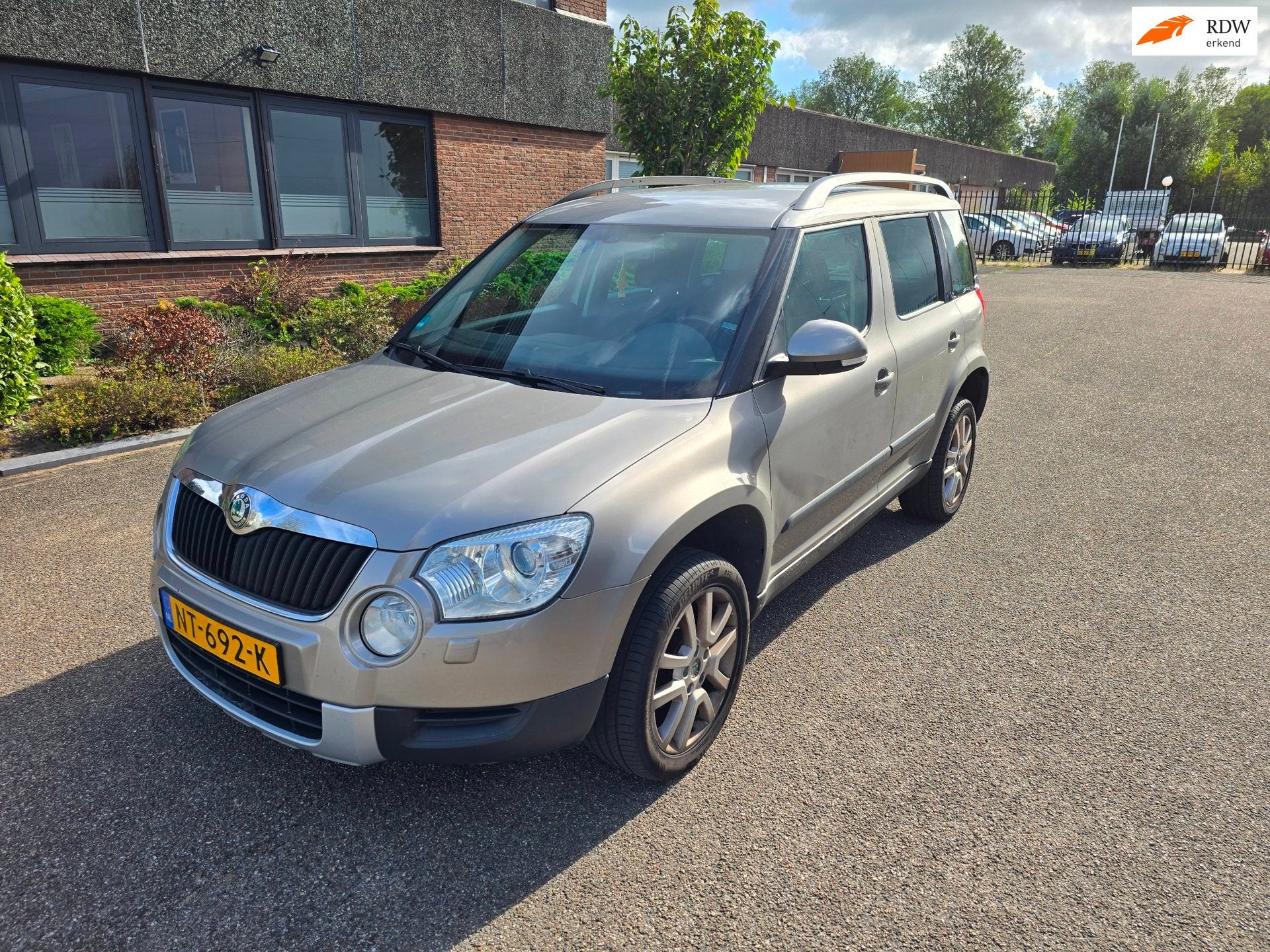 Skoda Yeti 1.2 TSI Elegance Airco automaat twee Sleutels, Euro 5, 15 km/l, Gebruikt, 4 cilinders