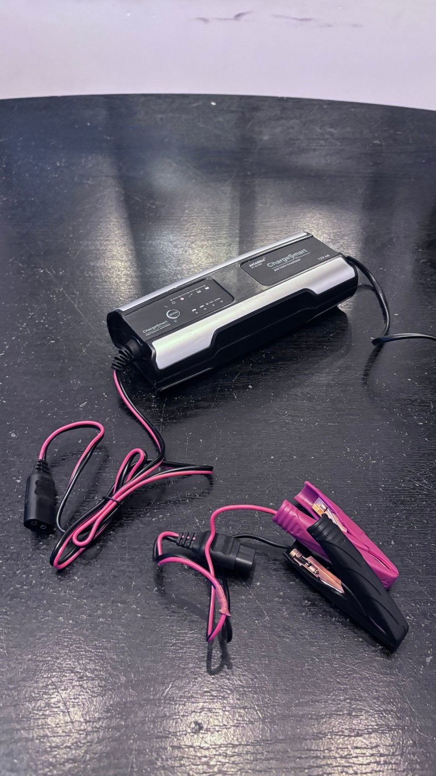 ChargeSmart Acculader 12V 4A - Intelligent & Onderhoud, Auto-onderdelen, Gebruikt, Universele onderdelen