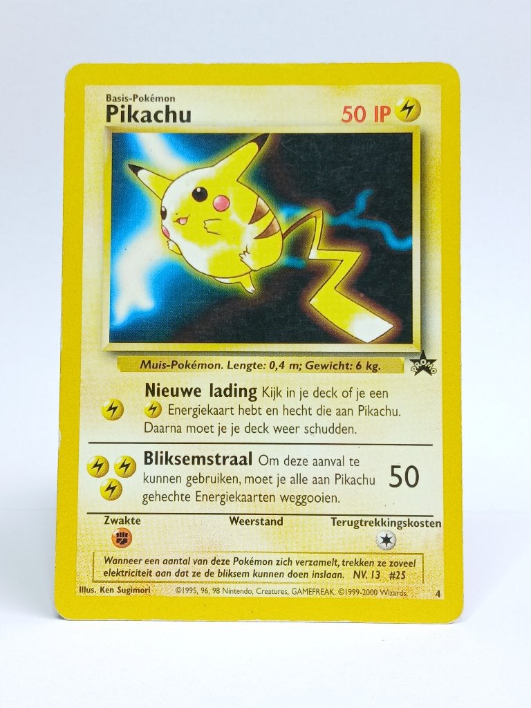 Pokémon - Promo - Pikachu - 4 - Non Holo, Verzenden, Zo goed als nieuw, Losse kaart, Foil