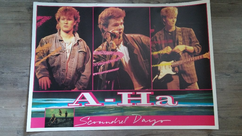 Aha A-ha Scoundrel Days vintage poster muziek pop band, Ophalen of Verzenden, Gebruikt, Poster, Artwork of Schilderij