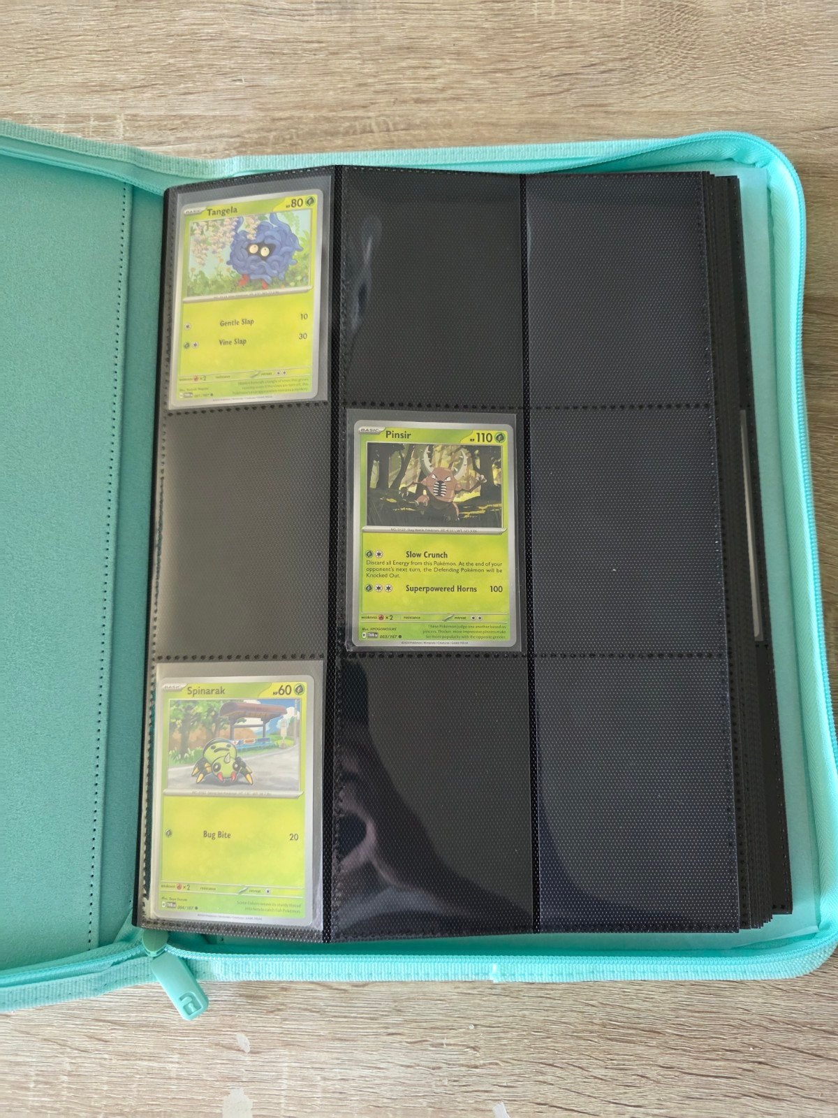 Incomplete set Twilight Masquerade + Vaultx binder, Ophalen, Zo goed als nieuw, Meerdere kaarten