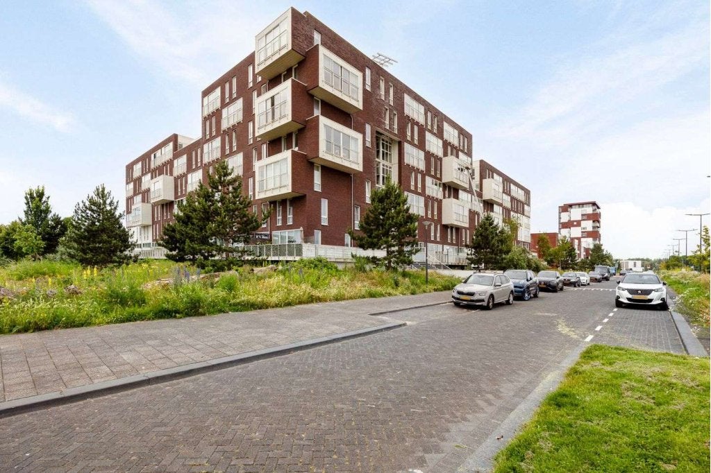 Te huur: Rotterdam, Brandingdijk, zeer ruime maisonette, Huizen en Kamers, Huizen te huur, Rotterdam, Direct bij eigenaar, 98 m²