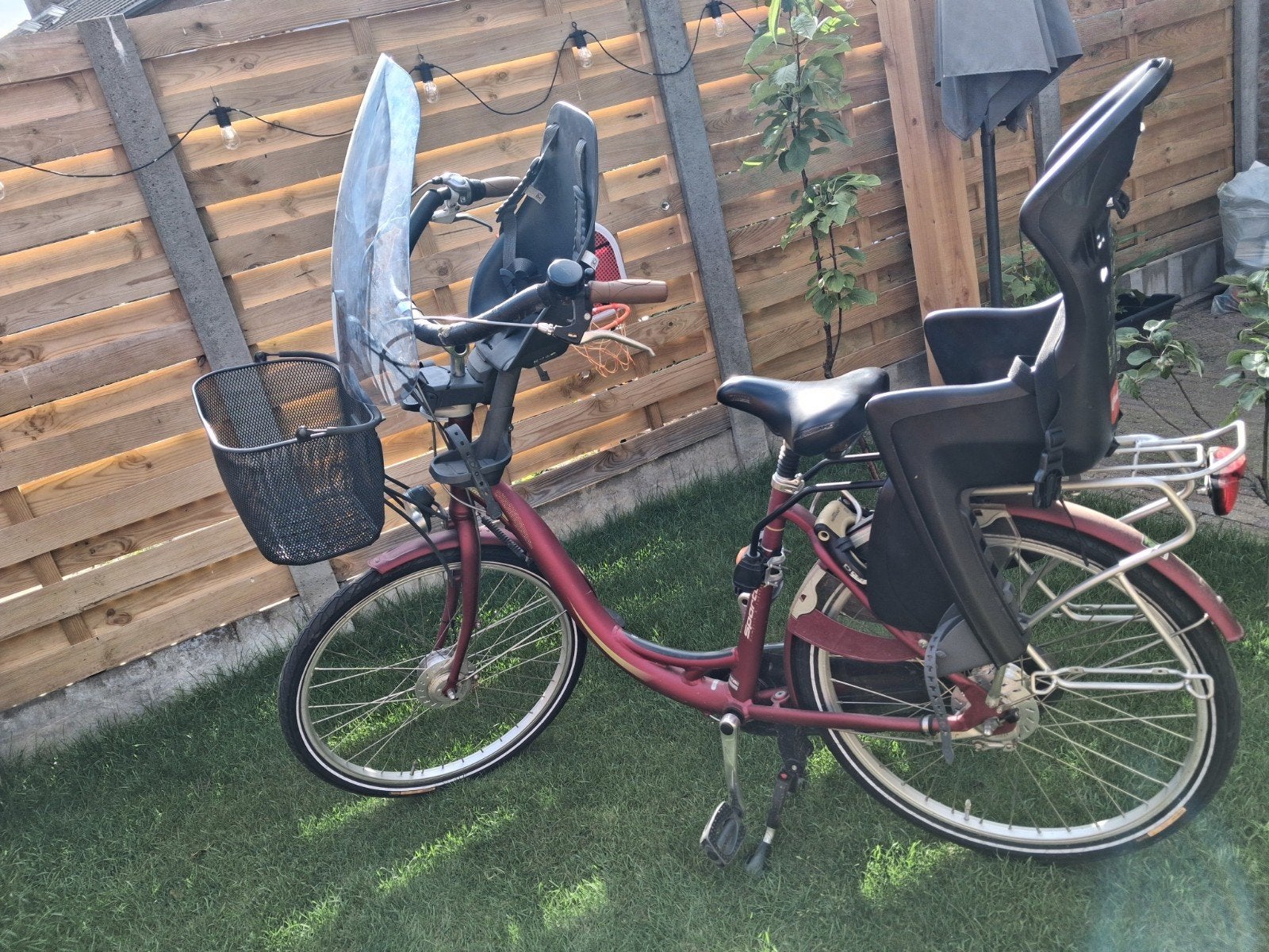 Sparta mamafiets met voor- en achterzitje, framemaat 48cm, Fietsen en Brommers, Fietsen | Dames | Moederfietsen, Ophalen, 2 zitjes